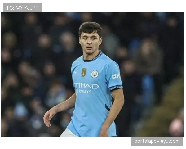 鲁本·迪亚斯精准防守站位成曼城后防定海神针,防线稳定性显著提升 鲁本·迪亚斯精准防守站位成曼城后防定海神针,防线稳定性显著提升