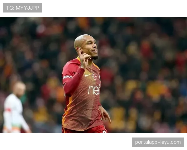 雷恩中场核心表现抢眼，助球队豪取连胜