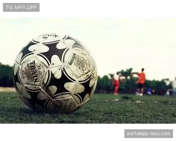 萨拉赫以信仰与坚韧铸就球场标杆，持续闪耀绿茵场