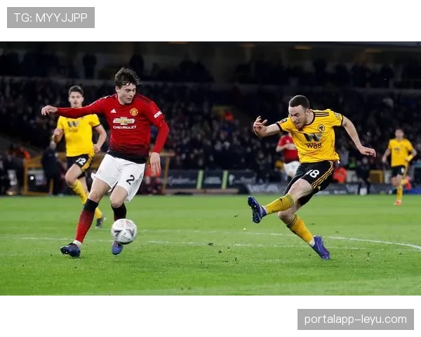 阿森纳边路进攻特点：快速推进与传切配合持续提升