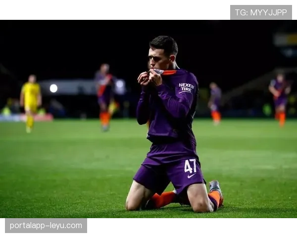 福登与伊涅斯塔:小技术维度下的现代与古典差异在哪 福登与伊涅斯塔:小技术维度下的现代与古典差异在哪