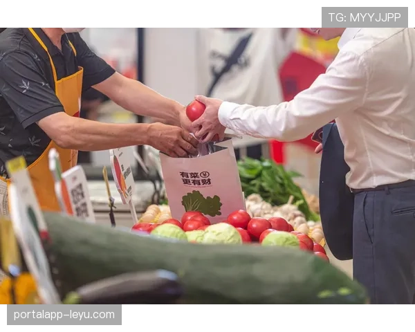 韩旭买菜结账那刻差点晕，篮下女王私下竟这么接地气？